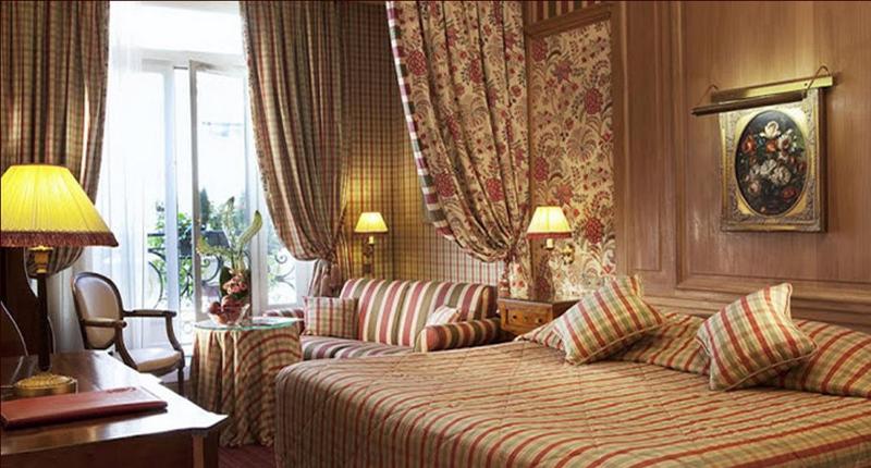 Deluxe Double or Twin Room image 1