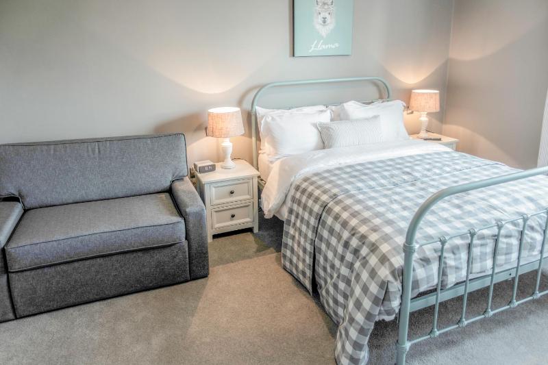 Comfort Triple Room image 3