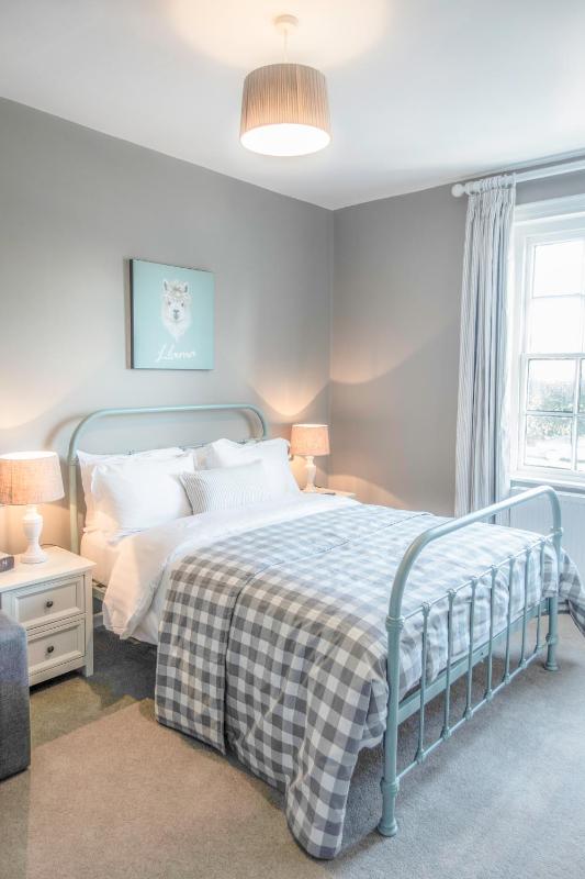 Deluxe Double Room image 2