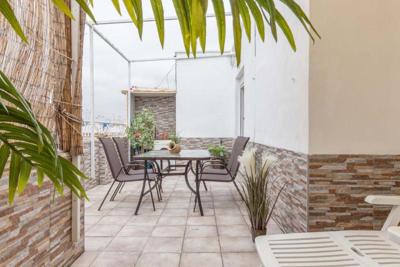Atico Gran Terraza Triana - image 15