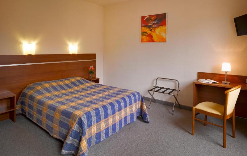Standard Double Room image 1