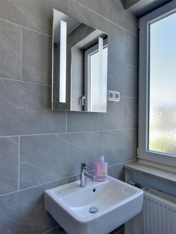 Double Room Comfort with shower image 2