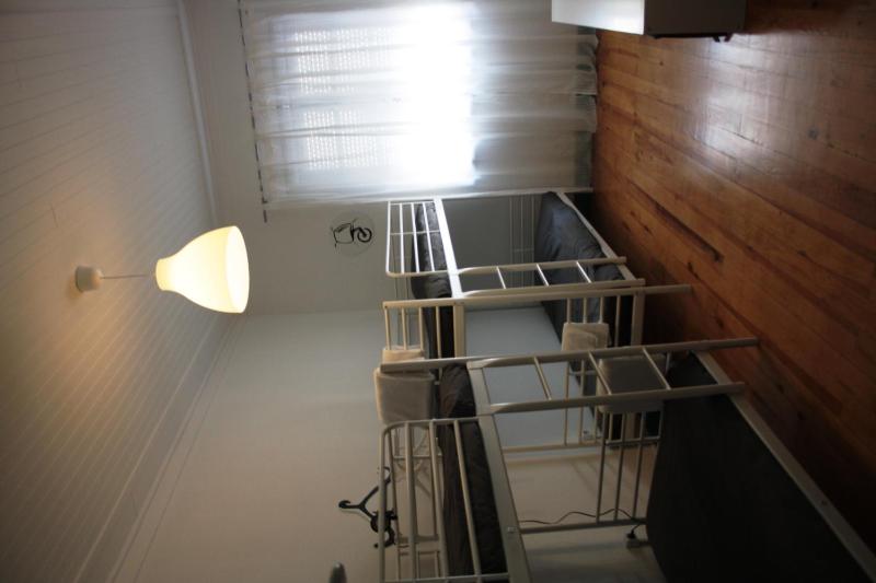 Bed in 4-Bed Mixed Dormitory Room image 3