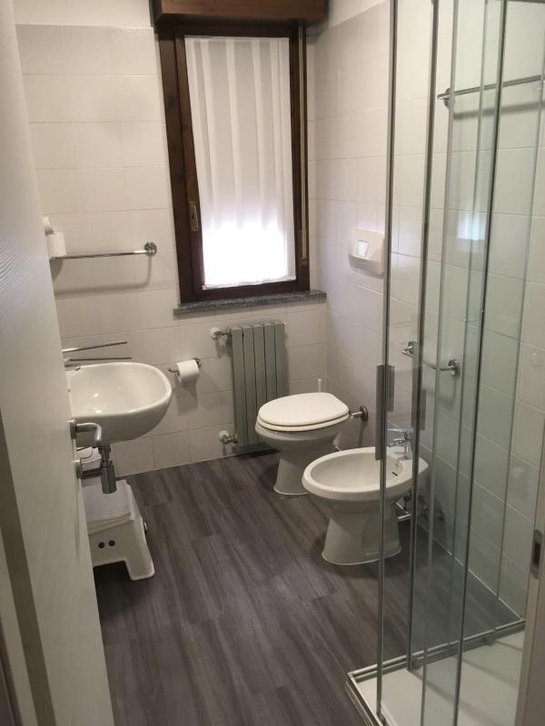 Small One-Bedroom Apartment image 2