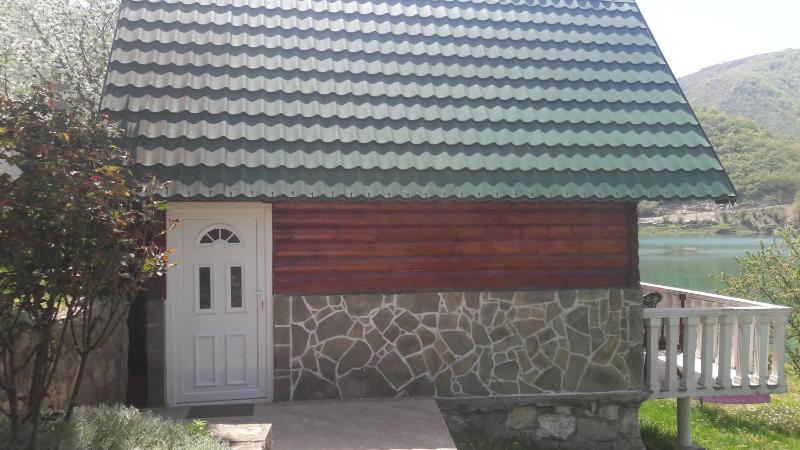 Family Bungalow image 2