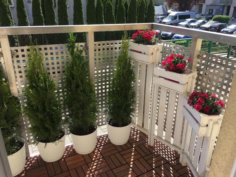 Two-Bedroom Apartment with Balcony image 2