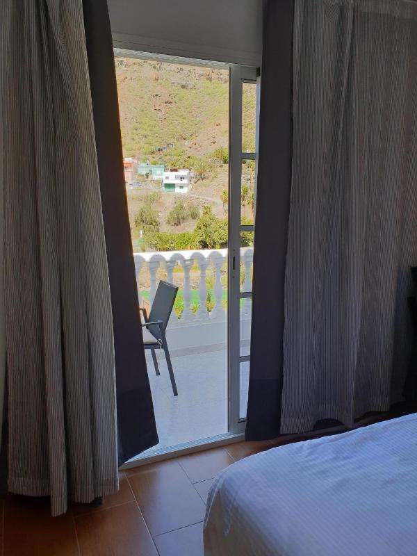 Apartment with Pool View  image 3