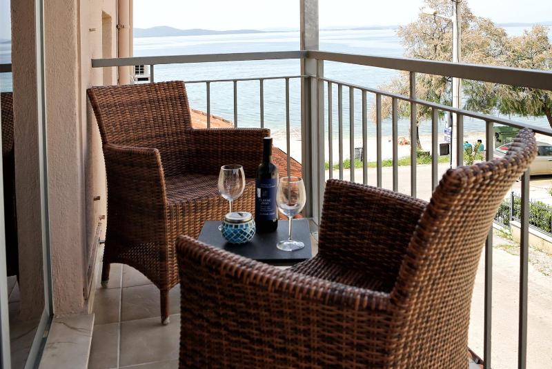 Double or Twin Room with Balcony image 4
