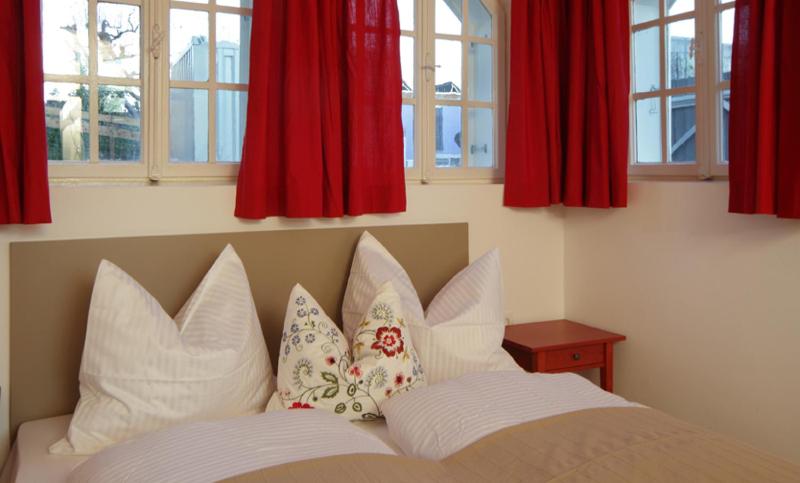 Chalet INN - image 9