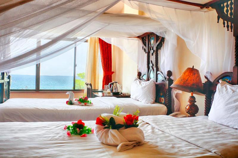 Deluxe Double or Twin Room with Sea View