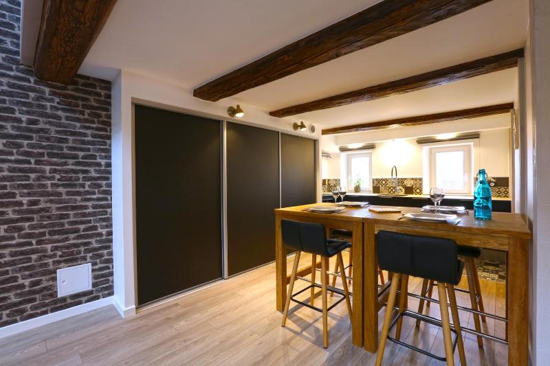 Le Relais DUCAL - Appartements d'Hôtes Vieille Ville - image 2