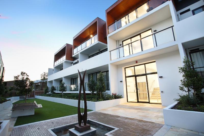 StayCentral - Northcote Hill Penthouse - image 14