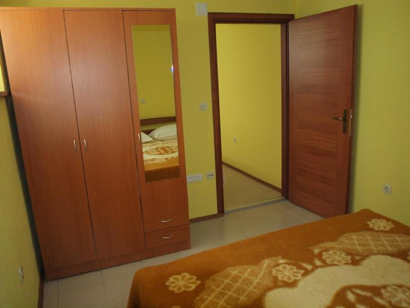 Apartment image 2