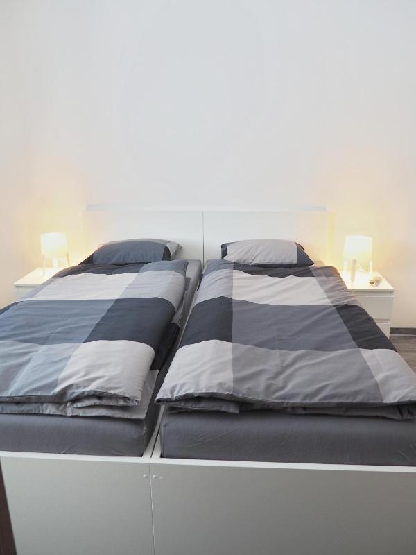 Double or Twin Room with Private Bathroom image 2
