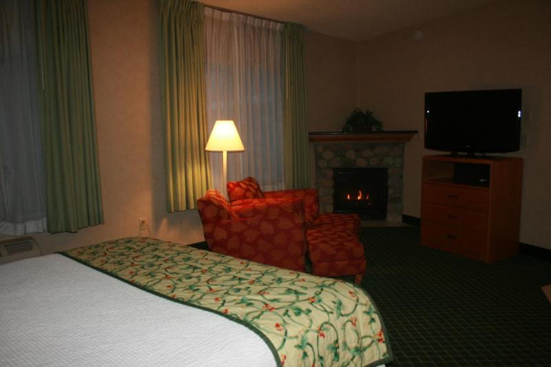 King Room image 2