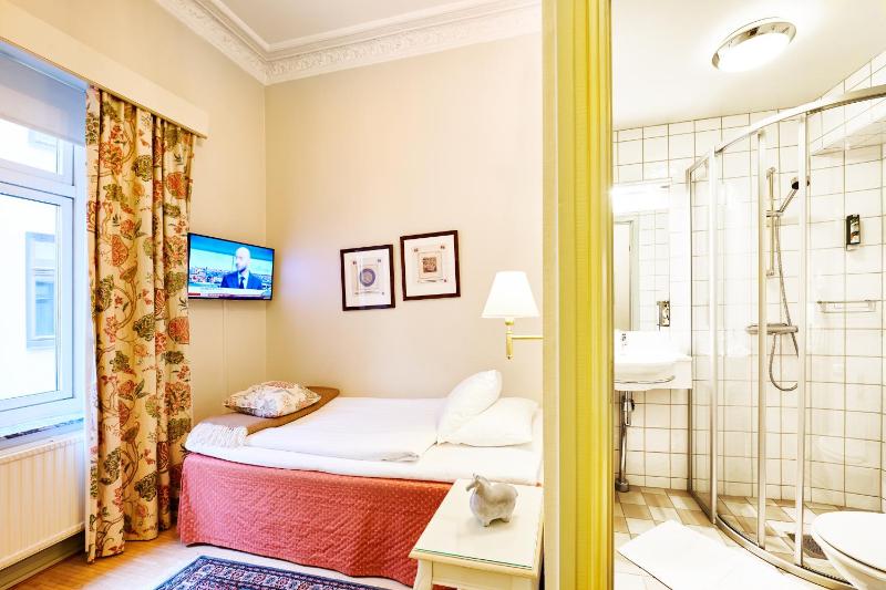 Hotel Royal - image 11