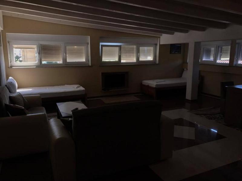 Standard Apartment image 3
