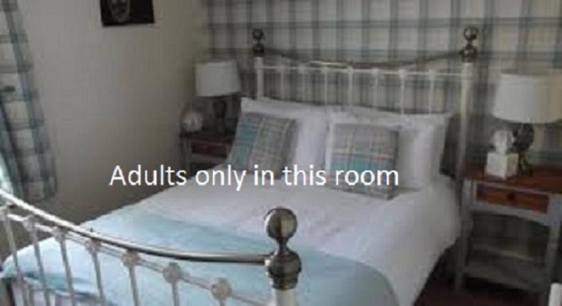 J's Mayfair Guest House - image 5