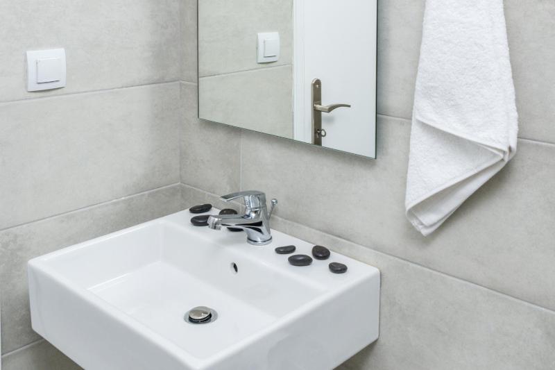 Deluxe Apartment image 3