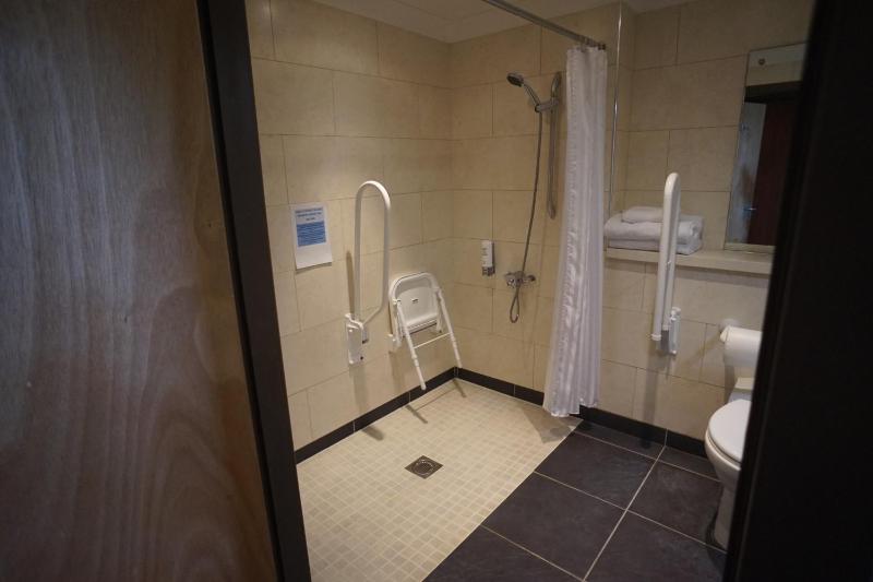 Standard Deluxe Disable Double Room  image 3