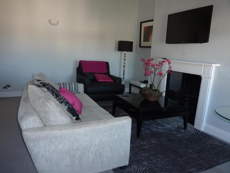 Hewlett Apartments - image 27
