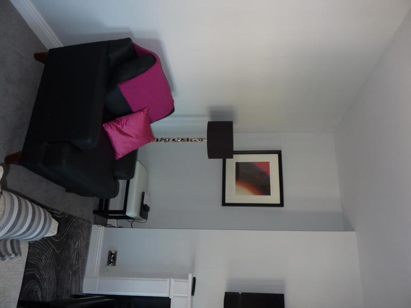 Hewlett Apartments - image 15