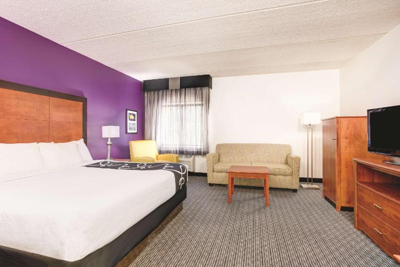 Executive King Room image 1