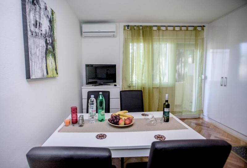 Apartment Omiš Holiday - image 4