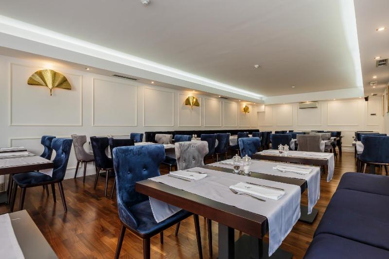 Art Hotel - image 7