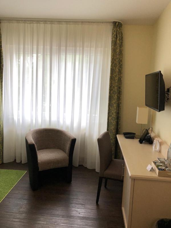 Single Room image 1