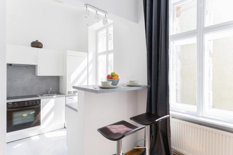 Central Vienna-Living - image 9
