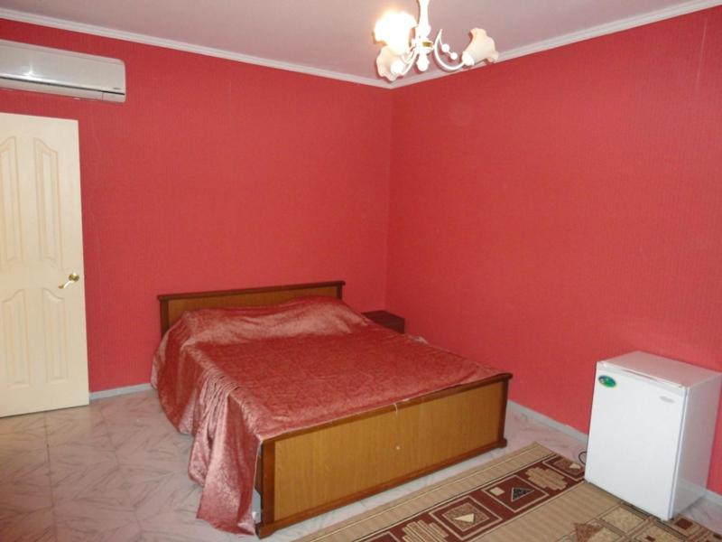 Triple Room with Bathroom image 3