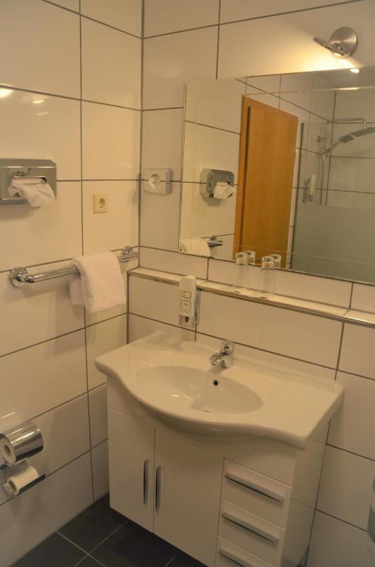 Superior Double Room image 3
