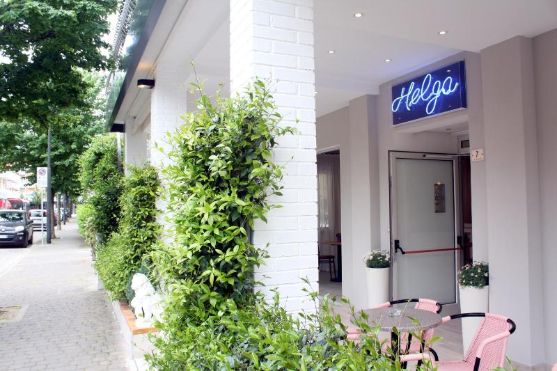 Hotel Helga - image 41