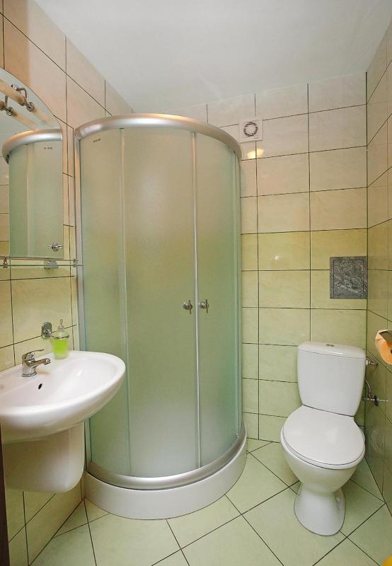 Double Room image 2