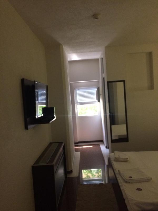 Standard Double Room image 3