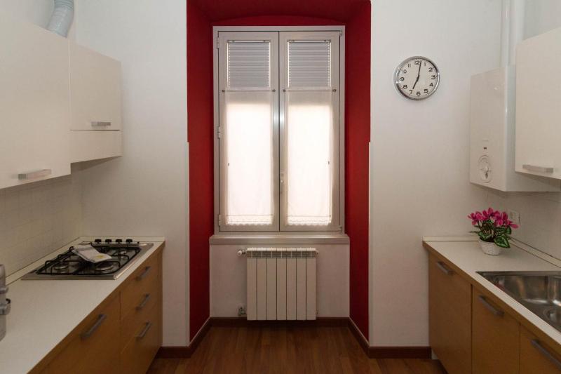 Studio Apartment image 3