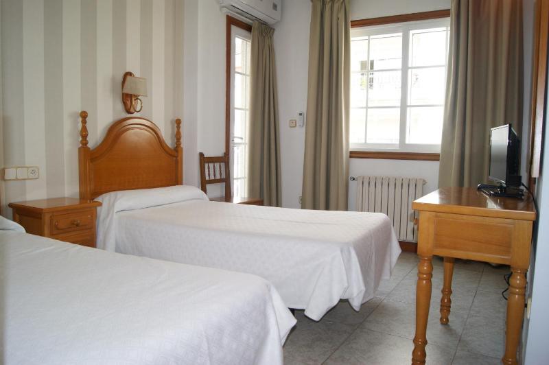HOTEL PANADEIRAMAR - image 27