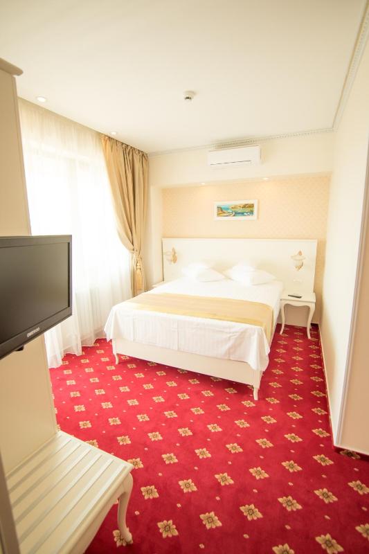 Junior Suite with Sea View image 4