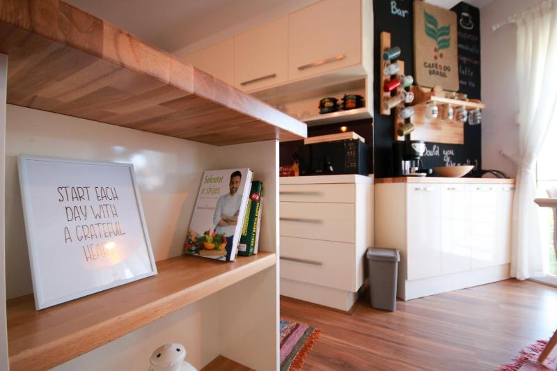 City Centre Apartment 1 - image 7