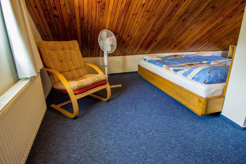 Economy Apartment image 3