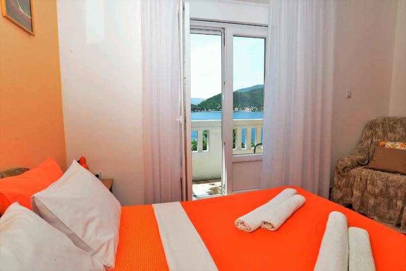 Studio with Terrace and Sea View image 2