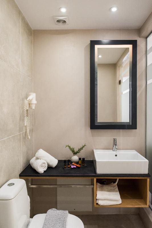 Superior Double Room with City View image 4