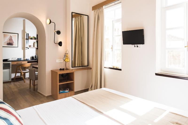 Harismari Cozy Hotel - image 18