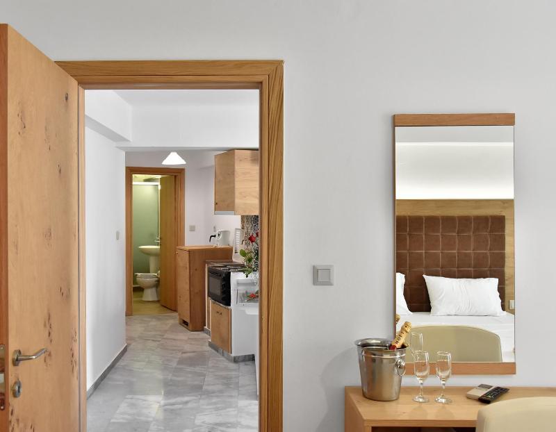 Artemis Hotel Apartments - image 46
