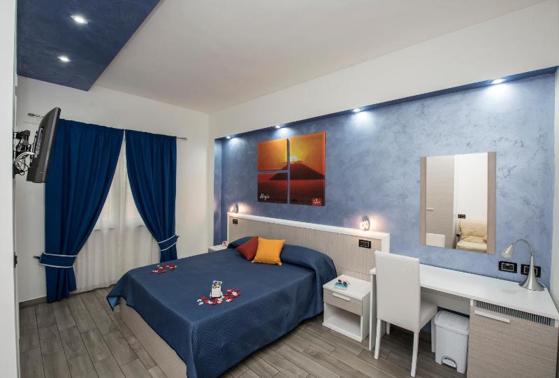 B&B Sunlight Tropea - image 44