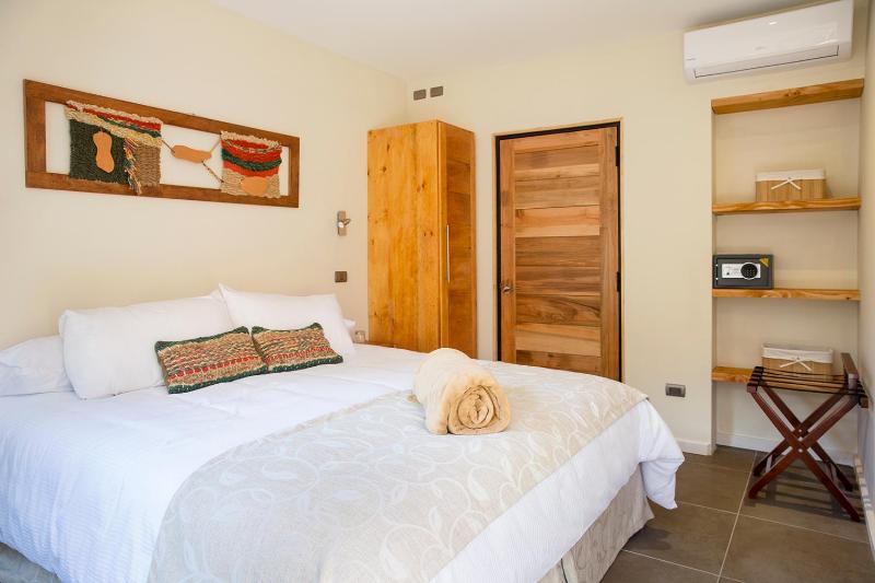 Maki Hotel - image 34