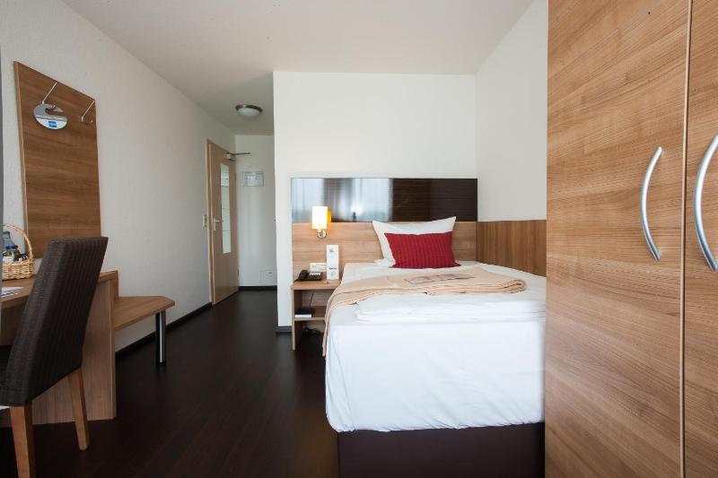 Comfort Room, 1 Single Bed image 1