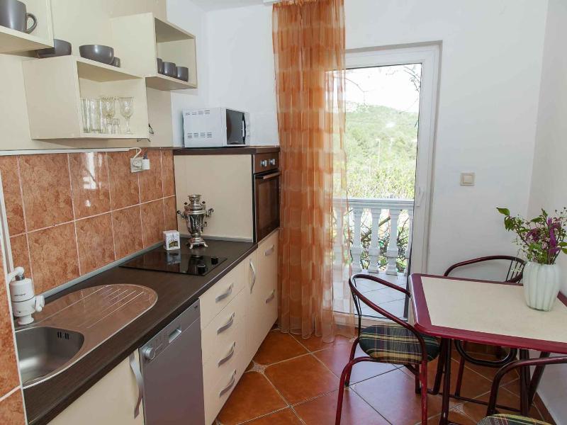 Two-Bedroom Apartment with Terrace image 4