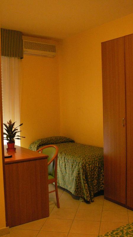 Quadruple Room image 1